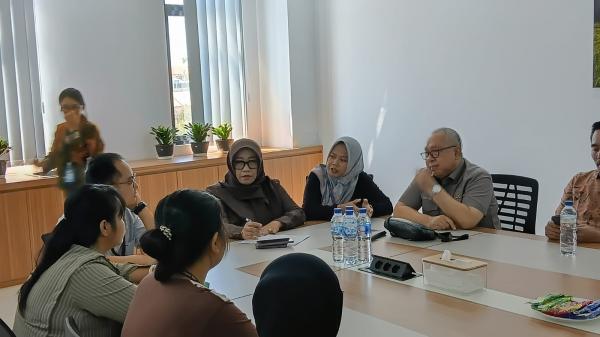 3.000 Pekerja di Indramayu Masih Terdaftar BPJS Jakarta, Disnaker Soroti Pelayanan