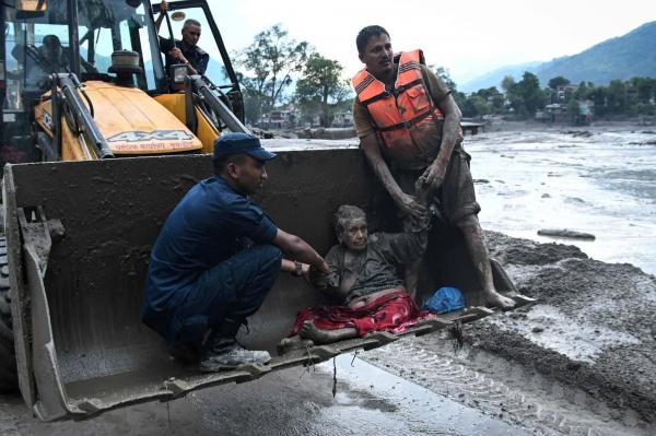 Banjir Bandang Perbatasan China - Nepal, Korban Meninggal Dunia Bertambah 469 Jiwa