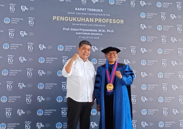 Gen Z Jadi Sorotan, Guru Besar di Surabaya Ini Bongkar Cara Membaca Minat di Ruang Digital