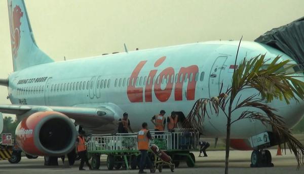 Kabut Asap Karhutla Ganggu Jadual Penerbangan di Bandara Tjilik Riwut Palangka Raya