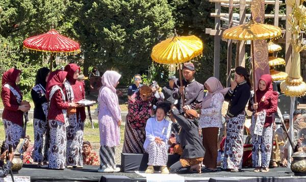 Potret Kemeriahan Dieng Culture Festival 2026, Ruwatan Cukur Rambut Gimbal hingga Jazz Atas Awan