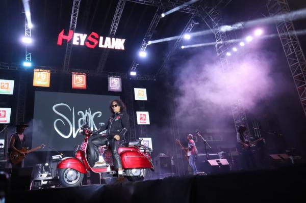 Konser Slank di Purwokerto Sukses Obati Kerinduan Belasan Ribu Slankers, UMKM Ikut Bergeliat