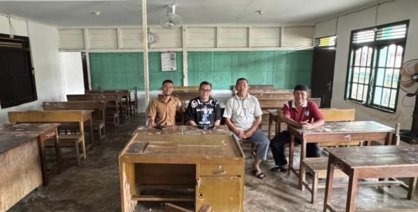 Ujang Kasim Tinjau Madrasah Al Furqan di Tapaktuan, Santri Masih Butuh Fasilitas