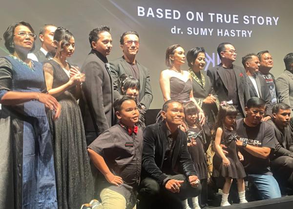 Masayu Anastasia Tantang Diri Perankan Dokter Forensik di Film Autopsy