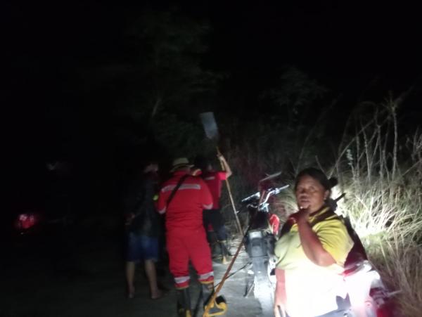 Perbukitan Suhi-Suhi Karo Terbakar, Petugas dan Warga Berjibaku Padamkan Api