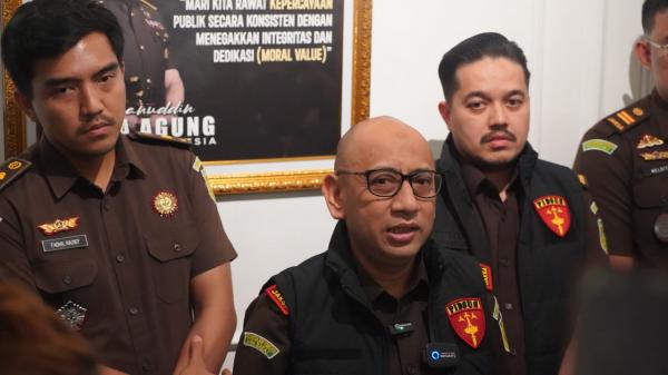 Punya Peran Penting dalam Kasus Megakorupsi KPR Fiktif, HJ Akhirnya Ditahan Kejari Karawang
