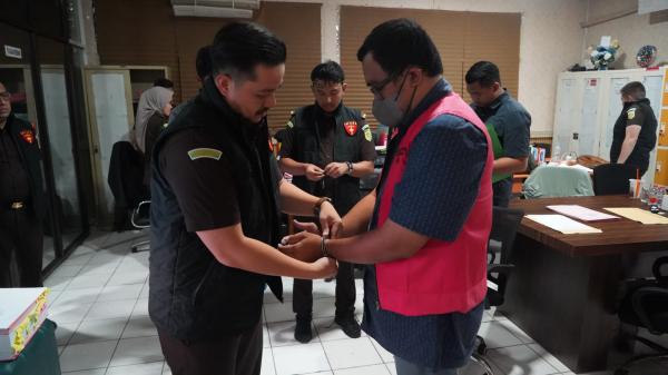 Kejari Karawang Bongkar Aliran Dana Rp1,45 Miliar, RRO Bank Jadi Tersangka Megakorupsi KPR Fiktif