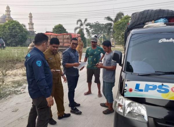 Menyamar Pakai Stiker Resmi, 3 Mobil Sampah Ilegal di Pekanbaru Diangkut Petugas