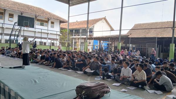 Perdana di Blora, BESTIE 2 SMPN I Blora, Hadirkan Ortu Siswa dari Berbagai Profesi untuk Mengajar