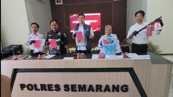 Sejoli di Bandungan Semarang Kubur Jasad Bayi Hasil Hubungan Gelap Dekat Kandang Sapi