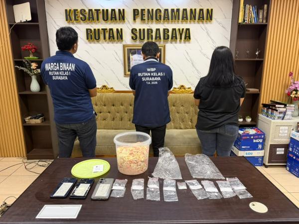 Rutan Kelas I Surabaya Gagalkan Penyelundupan Sabu oleh Pengunjung