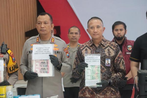 Polresta Sidoarjo Bongkar Jaringan Uang Palsu Lintas Provinsi, Tiga Orang Ditangkap