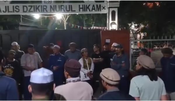 Viral Video Diduga Hina Nabi Muhammad, Massa Datangi Rumah Abah Setu di Cikarang