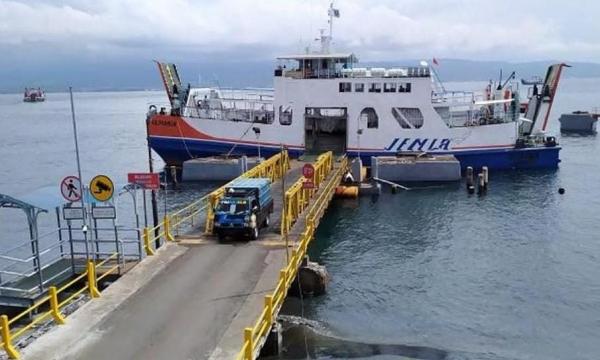 Antrean Ketapang Banyuwangi Tembus Belasan Kilometer, Kapal Tambahan dan Dermaga Bulusan Disiapkan