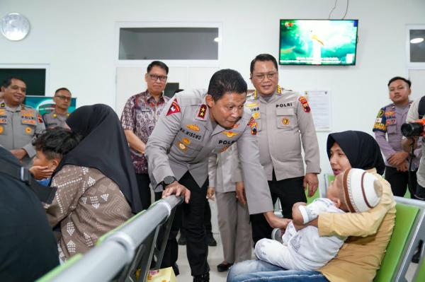 Kapolda Jateng Kunjungi Anak Penderita CTEV, 88 Kasus Terdata di Jawa Tengah