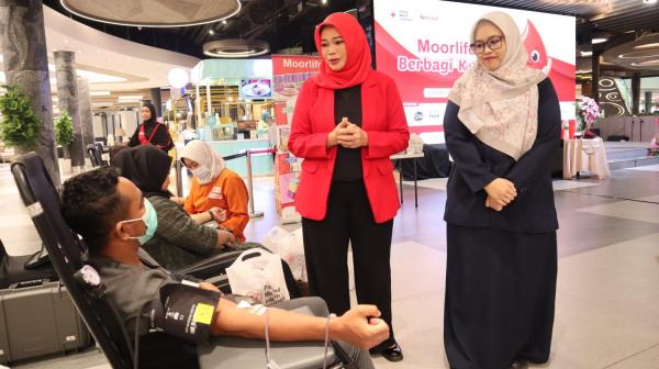 Antusiasme Warga Tinggi, Donor Darah Bantu Jaga Stok PMI Surabaya