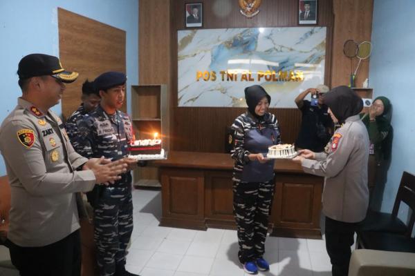 Kejutan Manis Polres Polman di HUT ke-81 TNI AL, Sinergitas Makin Erat