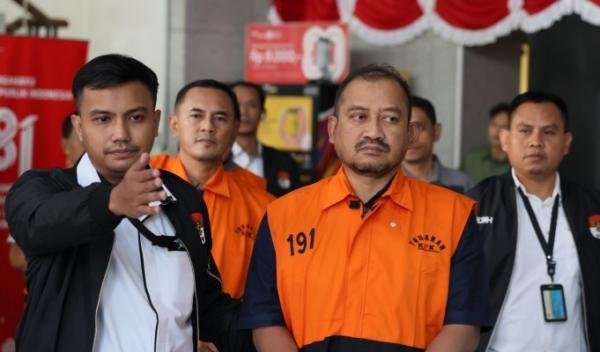 KPK Periksa Enam Kepala Sekolah Pemalang, Kasus OTT Bupati Pemalang Terus Bergulir