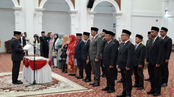 Wali Kota Bukittinggi Lantik 28 Pejabat Hasil Uji Kompetensi