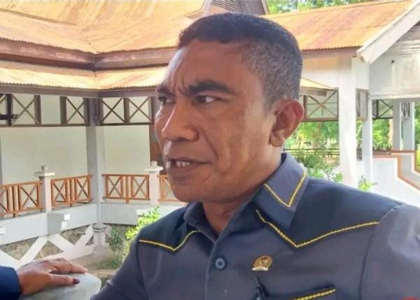 Krisis Air Minum Mengancam Warga Sikka, DPRD Desak Bupati Turun Tangan