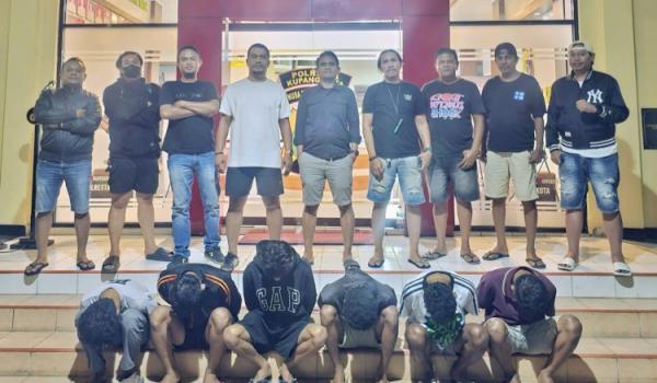 Jatanras Polresta Kupang Kota Bekuk 3 Terduga Pelaku Pengeroyokan, Korban Dikeroyok Dalam Gerai