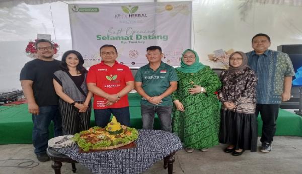 Inovasi Rumah Sakit di Sragen: Nikmati Wedang Rempah di Kafe Sehati Sambil Konsultasi Herbal