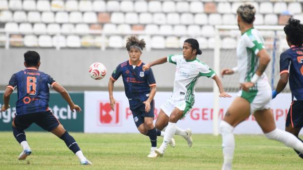 Blunder dan Kartu Merah Warnai Debut PSMS Medan di Pegadaian Championship
