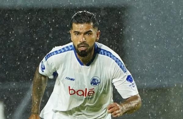 Julian Guevara Punya Rekor Apik Lawan PSM, 5 Laga Bersama Arema FC Belum Pernah Kalah
