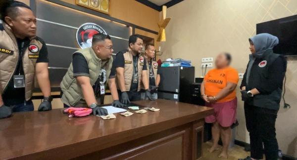Gak Kapok-Kapok! Baru Bebas, IRT Residivis Kembali Diciduk karena Jual Ganja