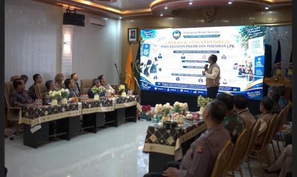 Politeknik Bhakti Kencana Siapkan Lulusan agar Tak Sekadar Pegang Ijazah