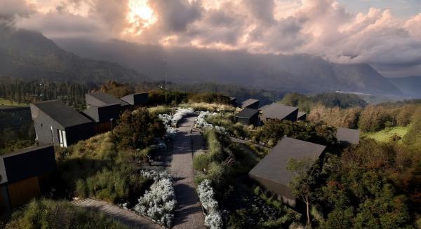 Dari Mentigen, Wisatawan Bisa Menikmati Bromo dengan Cara Berbeda