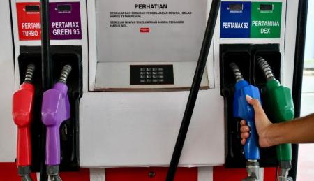 Pertalite Tetap Rp10.000, Ekonom Ungkap Risiko Jika Harga BBM Naik