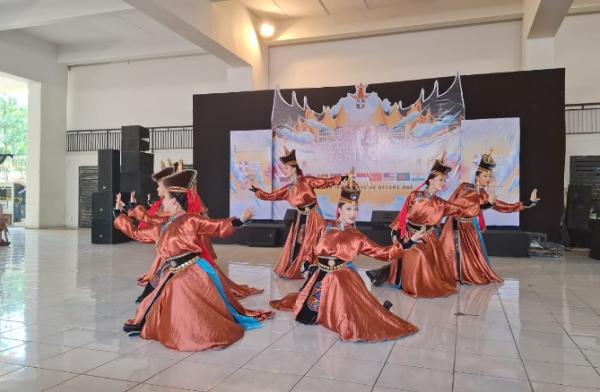 Semarak IICF ke-5 di Sekolah Global Mandiri Cibubur, Kenalkan dan Tukar Budaya dengan 12 Negara