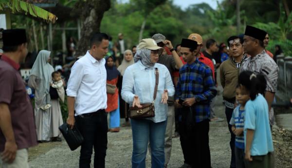 Jalan Rusak Bikin Warga Patungan hingga Ngutang, Anggota DPR RI Ida Nurlaela Buka Jalan Harapan