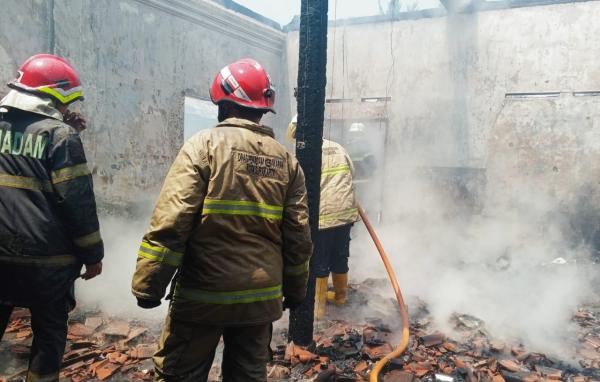 Rumah Warga Ngadirejo Kartasura Terbakar 95 Persen, Kerugian Ditaksir Rp100 Juta