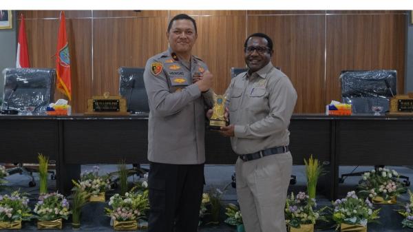 Awali Tugas Sebagai Kapolda PBD Brigjen Hengki Haryadi, Silaturhami dengan Pimpinan DPR Provinsi