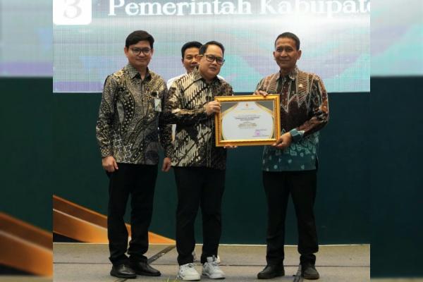 Perluas Perlindungan Pekerja, Bojonegoro Raih Peringkat Kedua Jamsostek Award 2026