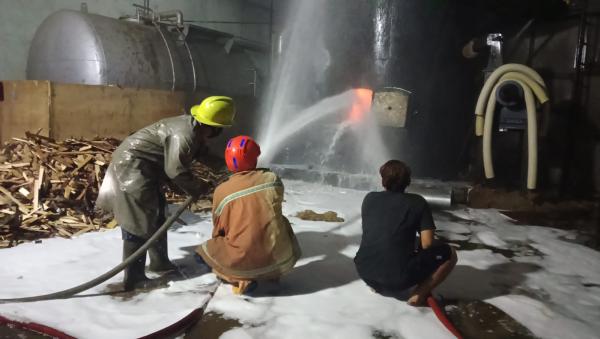 Pabrik Mebel Milik Jokowi di Sragen Terbakar, Api Muncul dari Area Oven Kayu