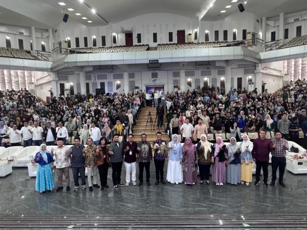 TASPEN Goes to Campus, Ligwina Hananto Bagikan Cara Atur Gaji agar Tak Boncos