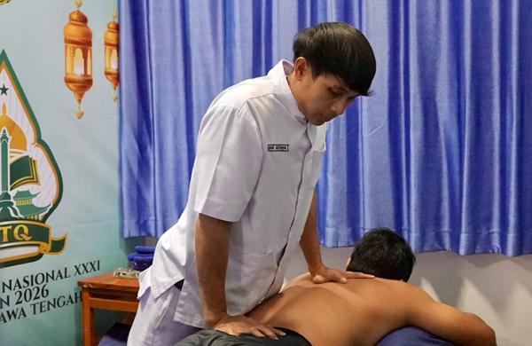 Menikmati Sentuhan Hangat Terapis Netra, Pemulih Rasa Lelah Para Kafilah MTQ Nasional 2026