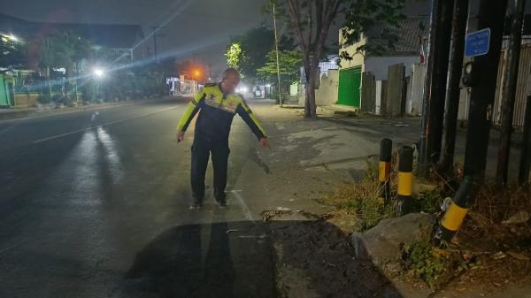 Tabrak Motor Warga Krian Sidoarjo, Kendaraan Misterius Kabur, Polisi Kejar Lewat CCTV