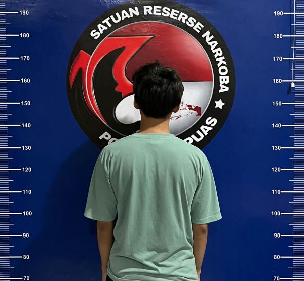 Polres Kapuas Amankan Pria Beserta Barang Bukti 5 Paket Sabu Seberat 2,03 Gram