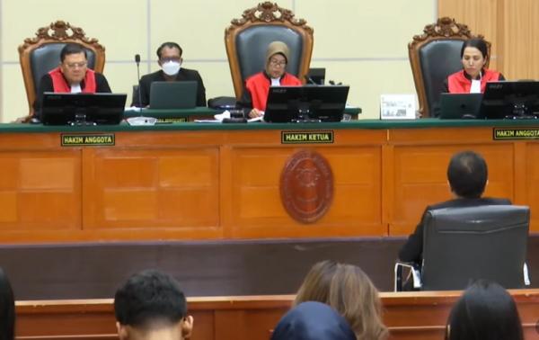Sidang Perdana, Roy Suryo Didakwa Serang Kehormatan Jokowi lewat Medsos