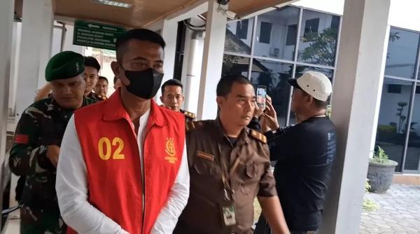 Diduga Minta Japrem Rp1,37 Miliar Ke Investor, Kades Parigimulya Ditahan Kejari Subang