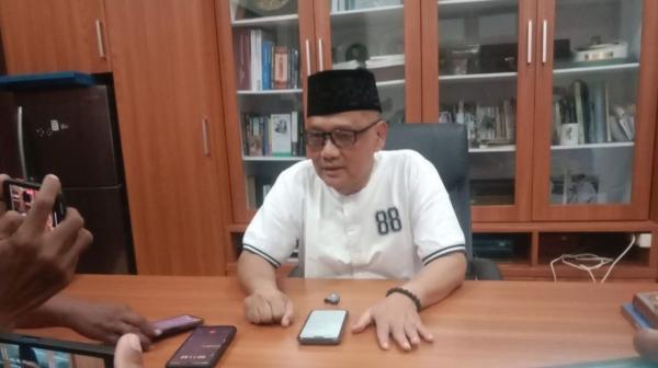 Jemaah Terlantar Harus Patungan Beli Tiket Pulang, Menteri Haji Bongkar Borok Travel di Jombang