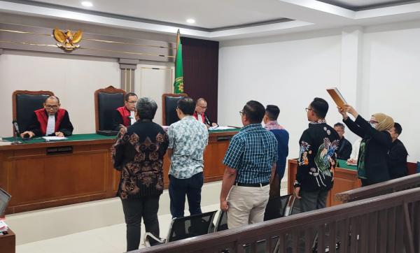 Kasus Dugaan Korupsi Distribusi Semen SMBR, Saksi Sebut Diarahkan Tandatangani SOP Plafon Kebijakan