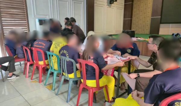 Kejari Sukoharjo Terima Tahap II 38 Tersangka Sindikat Love Scamming Kripto