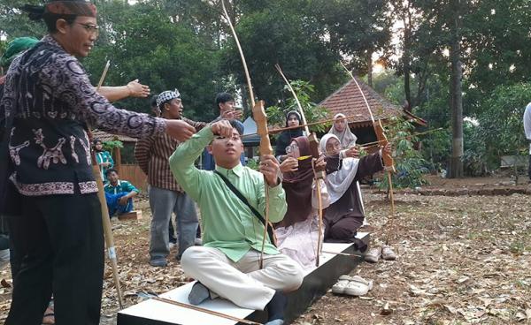 Keseruan Kafilah MTQ Nasional Dolanan di Desa Wisata Kandri, Belajar Jemparingan hingga Egrang