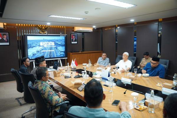 Dumai Jajaki Kerja Sama dengan BUMN Kawasan Industri di Jatim, Bidik Logistik dan Pergudangan