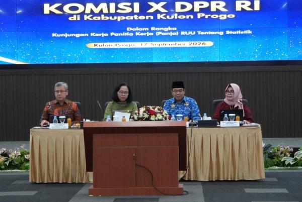Komisi X DPR Desak Desil Tak Lagi Jadi Syarat Mutlak Penerima KIP Kuliah